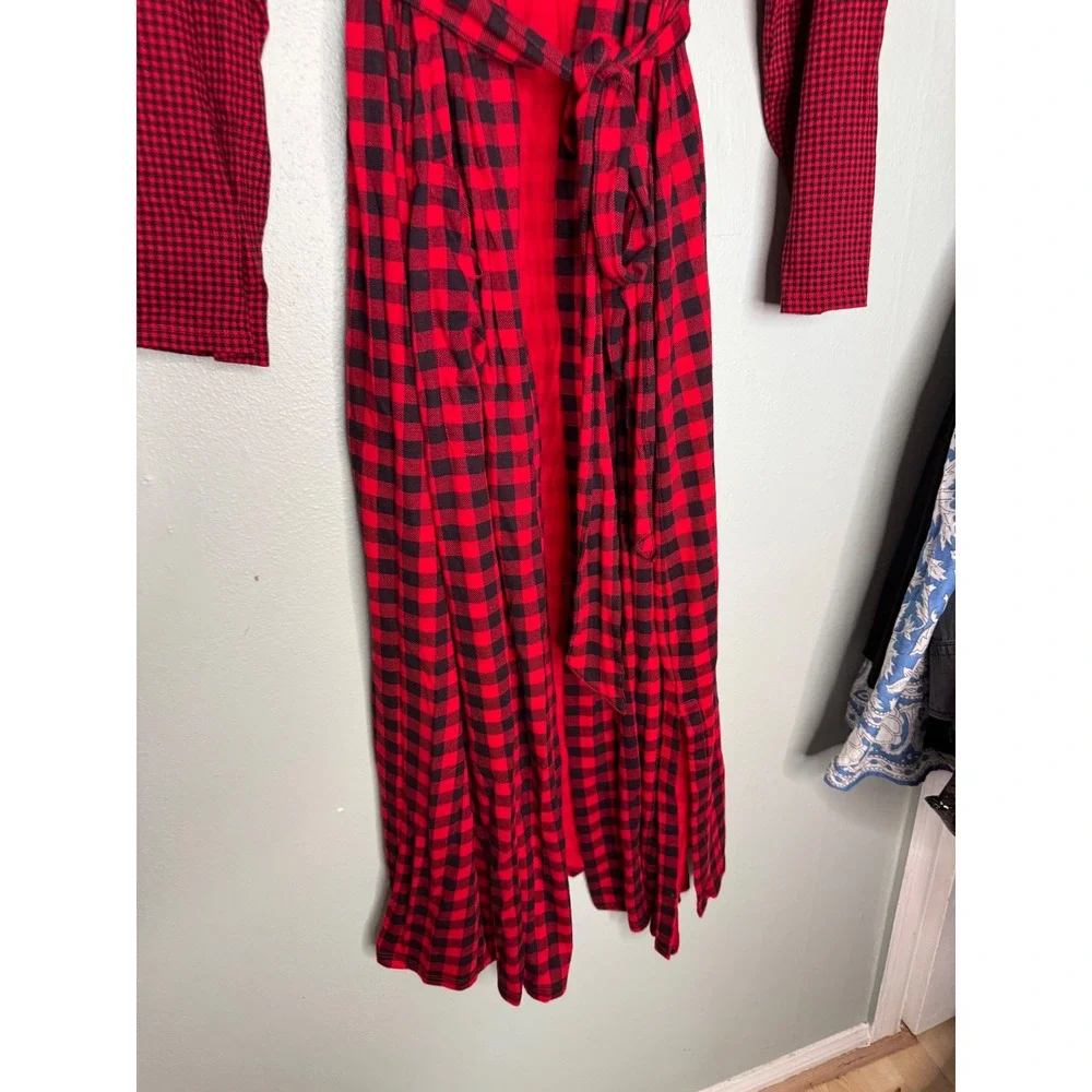 J.Jill Sleep Ultrasoft patch pocket robe in red buffalo plaid comfort lounge